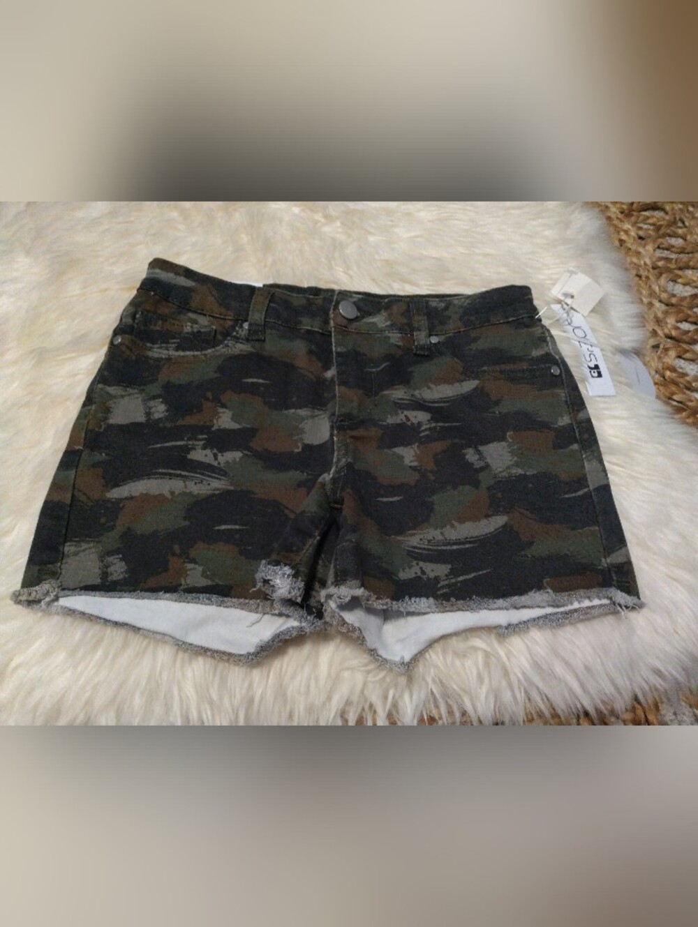 Joe's Camo Frayed Hem Denim Shorts Size 16 NWT